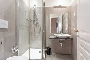 Daplace - La Mongolfiera Rooms in Navona