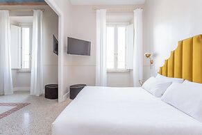 Daplace - La Mongolfiera Rooms in Navona