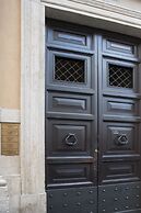 Daplace - La Mongolfiera Rooms in Navona