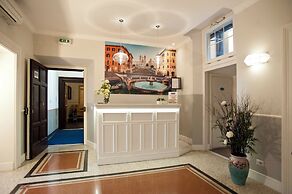 Daplace - La Mongolfiera Rooms in Navona