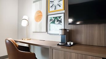 Holiday Inn Nashville Airport by IHG