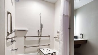 Holiday Inn Nashville Airport by IHG