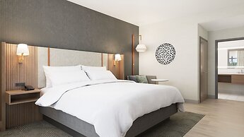 Holiday Inn Nashville Airport by IHG