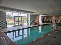 Holiday Inn Nashville Airport by IHG