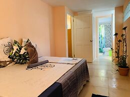 Story Villa, 2 Bedrooms With Mountain & Ocean View