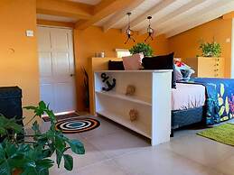 Story Villa, 2 Bedrooms With Mountain & Ocean View