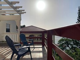 Story Villa, 2 Bedrooms With Mountain & Ocean View