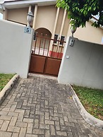 Inviting 3-bed House in Accra
