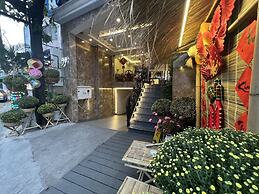 APOLLO AIRPORT HOTEL