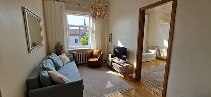 Tyzen38 Luxury Apartment