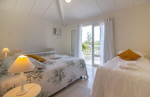 Harmoniosa Mansão com 7 Suítes Ferradura