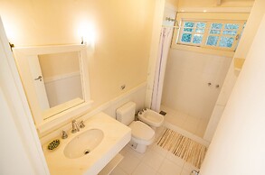 Harmoniosa Mansão com 7 Suítes Ferradura