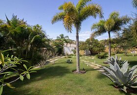 Harmoniosa Mansão com 7 Suítes Ferradura