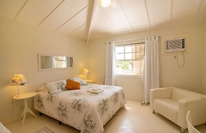 Harmoniosa Mansão com 7 Suítes Ferradura