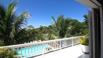 Harmoniosa Mansão com 7 Suítes Ferradura