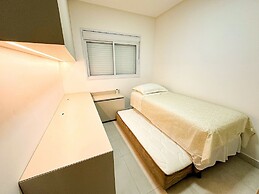 Apto Moderno com Vista Fantástica do Flamboyant