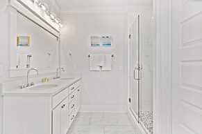 Destin Delight by Avantstay Majestic 3-story Home Near Beach~wifi~bbq~