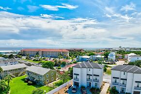 Destin Delight by Avantstay Majestic 3-story Home Near Beach~wifi~bbq~