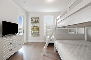 Destin Delight by Avantstay Majestic 3-story Home Near Beach~wifi~bbq~