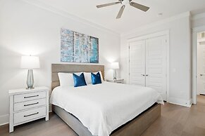 Destin Delight by Avantstay Majestic 3-story Home Near Beach~wifi~bbq~