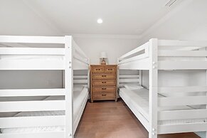 Destin Delight by Avantstay Majestic 3-story Home Near Beach~wifi~bbq~