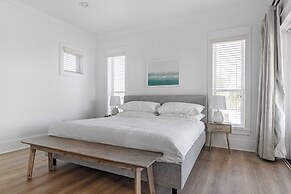 Golden Horizon by Avantstay Walk 2 Beach Pets Ok