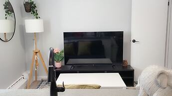 JstLikeHome - Serenity Suites