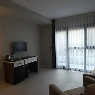 Lulubay Rooms & Suites