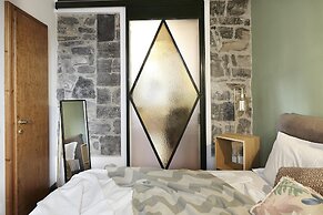 Il Moderno in Como With 1 Bedrooms and 1 Bathrooms