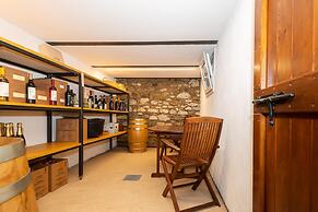 Luxury 1 in Como With 2 Bedrooms and 2 Bathrooms