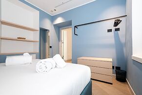 Luxury 2 in Como With 2 Bedrooms and 2 Bathrooms