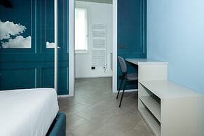 Luxury 2 in Como With 2 Bedrooms and 2 Bathrooms