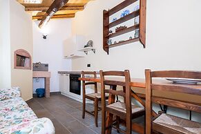 Luxury 2 in Como With 2 Bedrooms and 2 Bathrooms