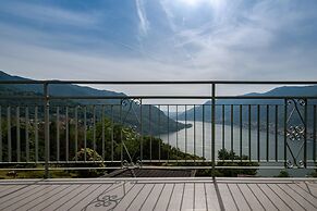 Mamo s Belvedere in Faggeto Lario