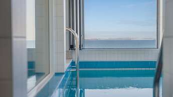 Pohang Etoile Poolvilla