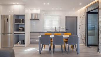 Pohang Etoile Poolvilla