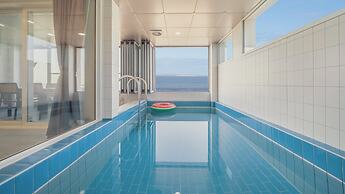 Pohang Etoile Poolvilla