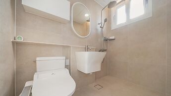 Pohang Etoile Poolvilla