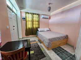 C & M Suites Your Haven in the City