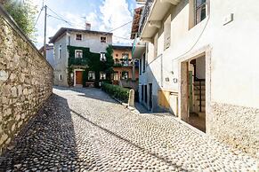 Lilliput Apartment by Wonderful Italy