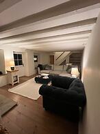 Beautiful 4-bed Cottage in Heart of the Cotswolds