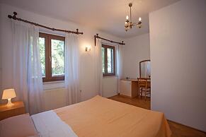 Apartments and Room Agata