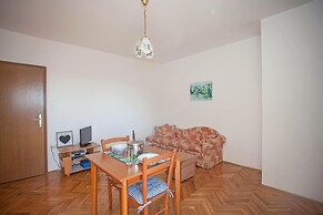 Apartments and Room Agata