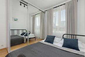 Business Apartment PKP by Renters