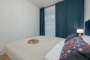 Apartment With Terrace Gąski by Renters