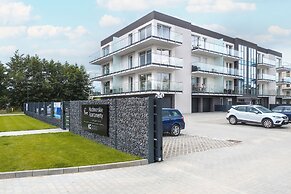 Apartment With Terrace Gąski by Renters