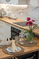 Apartment With Terrace Gąski by Renters