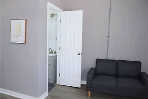 Unique 1BR 10-Mins to Nashville