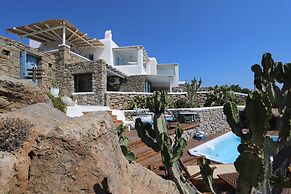 Villa Princess 5 4Bed with Small Tub Panormos Beach