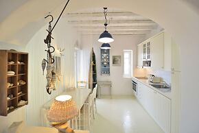 Villa Princess 5 4Bed with Small Tub Panormos Beach